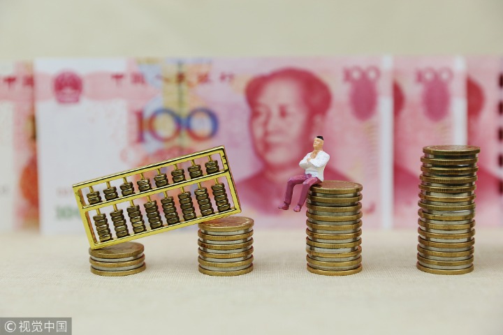 China's fiscal revenue up 3.2% in January-August