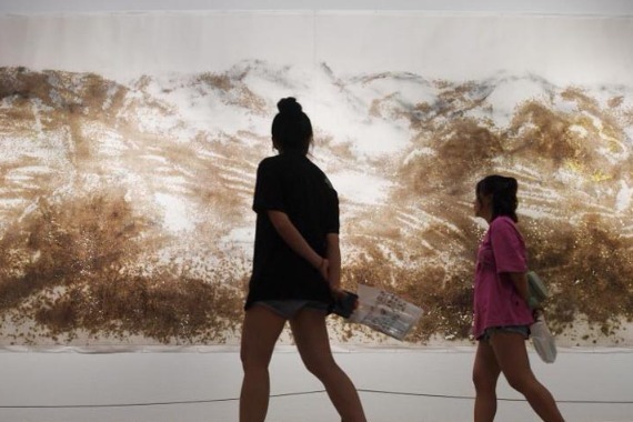 Exhibition displays Chinese paper-making culture in Hangzhou