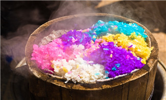 Wuming five-color glutinous rice (武鸣五色糯米饭/Wuming Wuse Nuomifan)