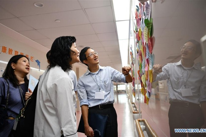 Hong Kong medical delegation visits Tianjin for exchange