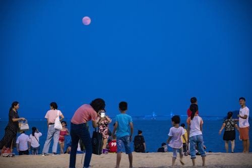 Zhuhai tourist numbers increase during Moon Festival