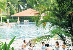 Hainan tourism revenue hits $1 b during National Day holiday