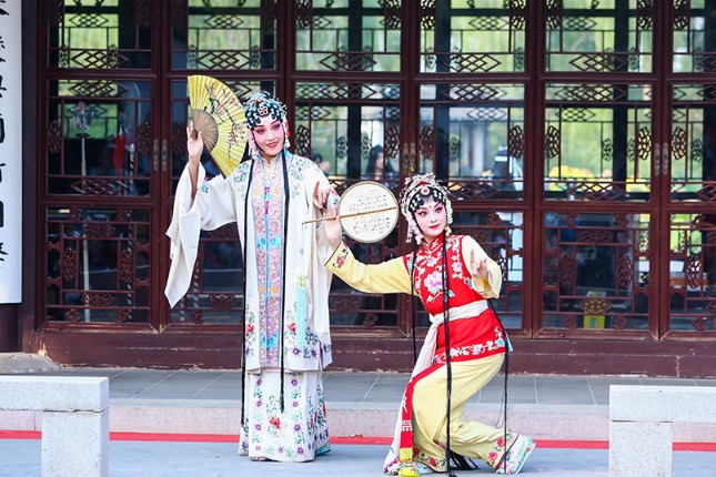 Opera lovers gather in Beijing for culture week