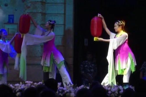 Chinese artists fascinate Lebanese audiences celebrating 70th anniversary of PRC founding