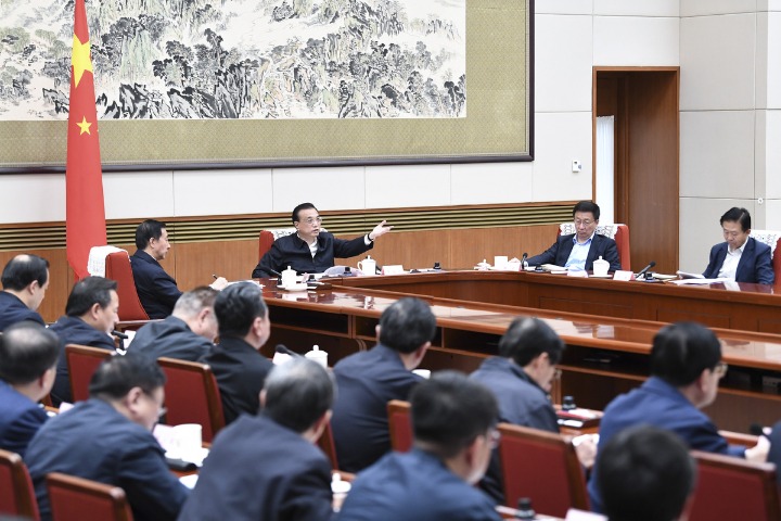 Premier urges wider access in oil sector