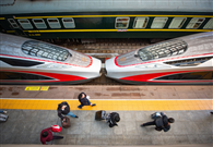 Nearly 3 billion train passengers expected for holiday rush