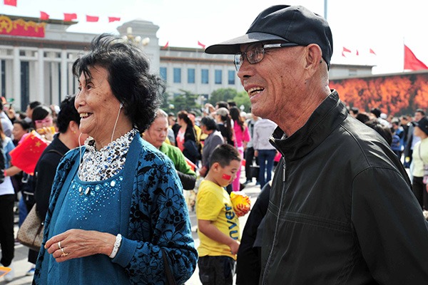 Report: China's internet-savvy elderly hit by wanderlust