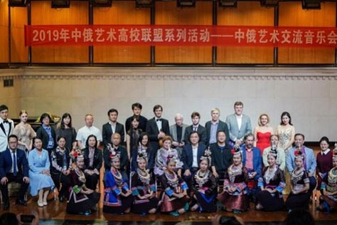 China, Russia strengthen art exchanges in Guangxi