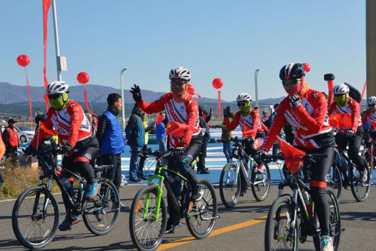 Hohhot hosts national bicycle race