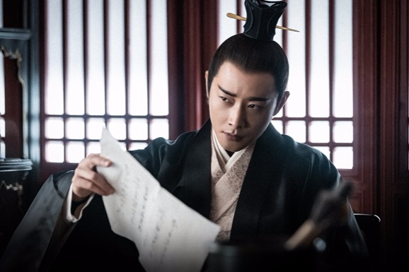 Hot TV series strive to depict traditional customs