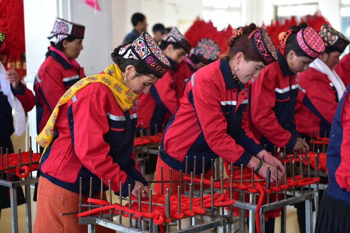 Xinjiang creates over 75,000 jobs for poor