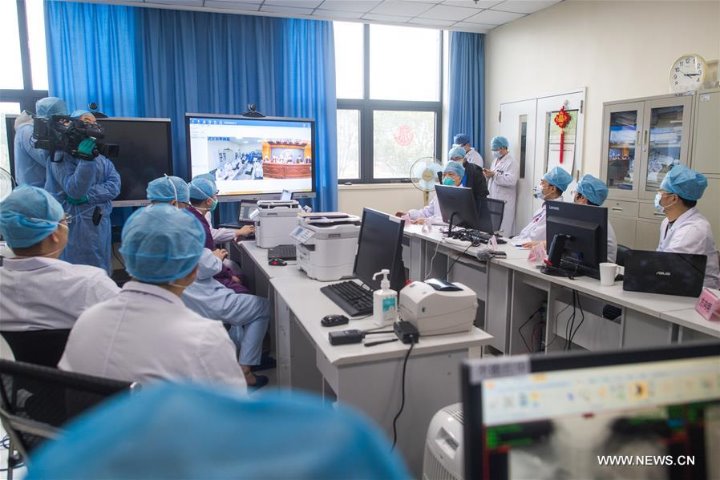 Guangdong medical team in Wuhan holds teleconsultation with Guangzhou hospital