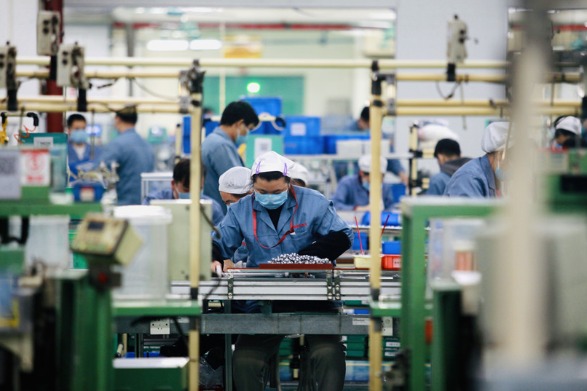 Guangdong enterprises on steady resumption track