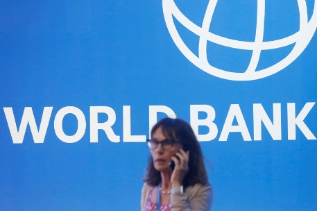 World Bank predicts economic slowdown amid outbreak