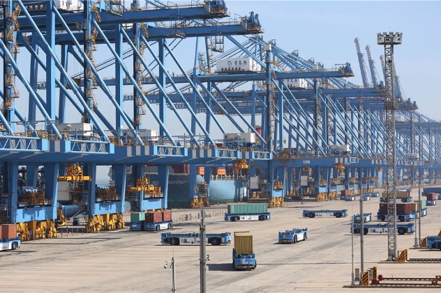 China's ports help sustain supply chain, experts say