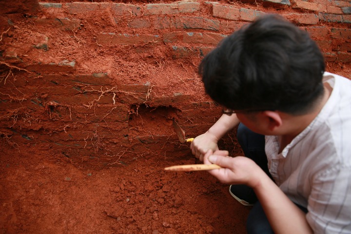 1,000-year-old tomb of couple excavated in China