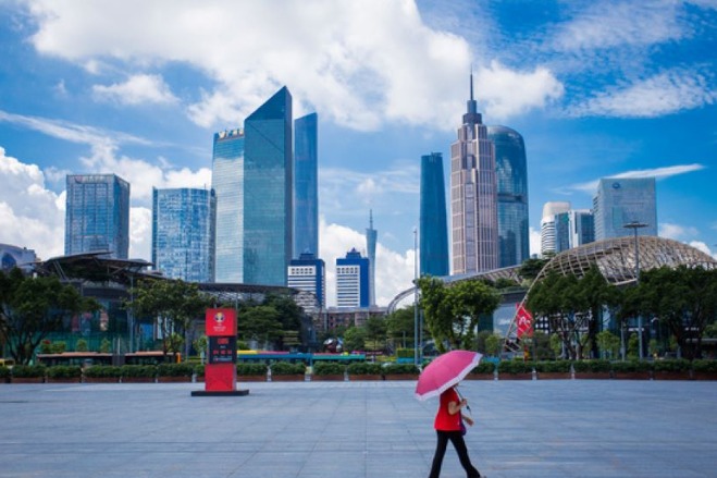 Guangzhou most favorite city for college grads in China