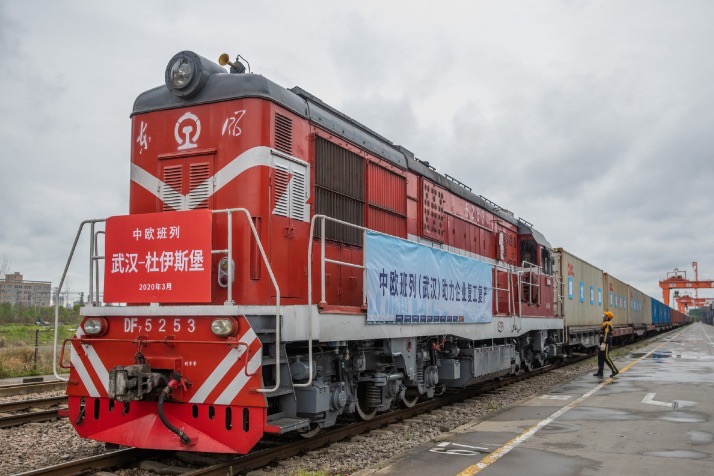 China's Wuhan begins using China-Europe trains to transport intl parcels