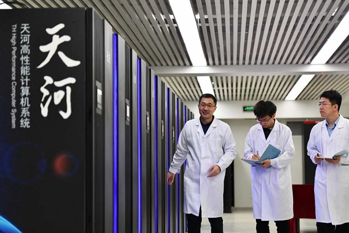 China leads rest of the world in superfast computers