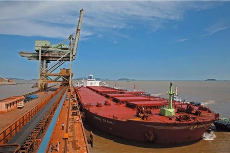 Cargo throughput exceeds 60m tons in Zhoushan in June