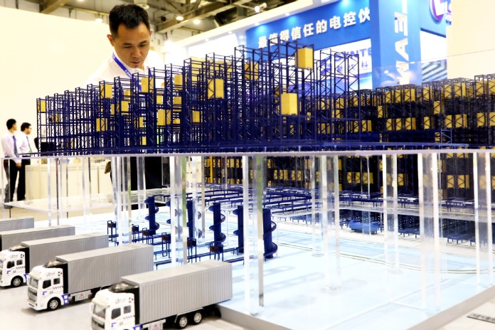 China's electronic information manufacturing registers revenue, profit growth in H1