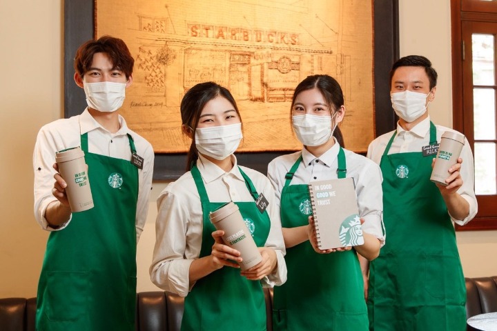 Starbucks doubles down on China play