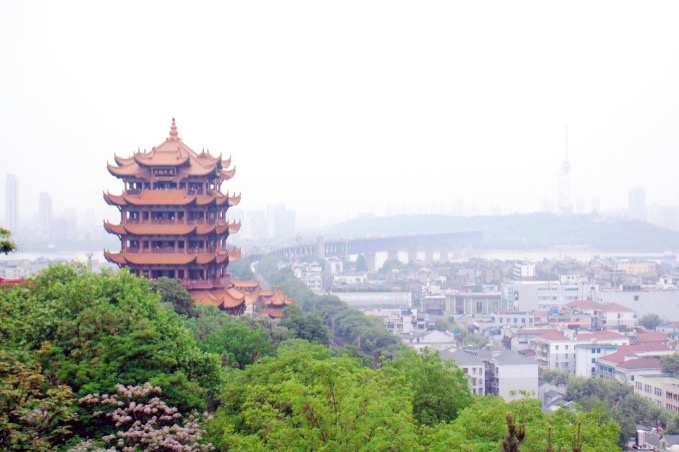 Hubei tourist attractions to allow free entry for domestic visitors