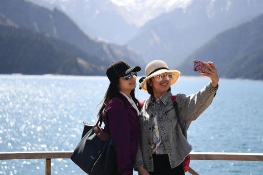 Chinese to make 3.4b domestic trips in 2020, down 43%