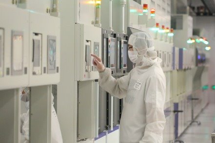 Self-sufficiency rate of China's chip industry to reach 70%