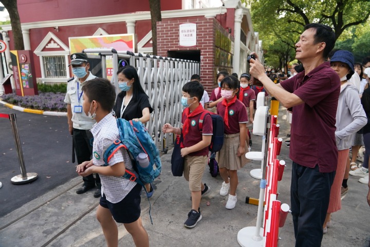 Education ministry issues warning on student safety