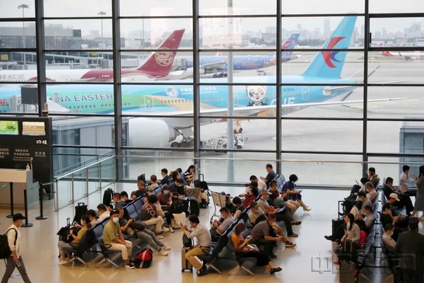 Shanghai's domestic flight and passenger volume back to normal levels