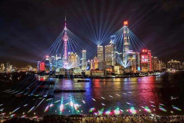Pudong receives 2.4m tourist visits during National Day holiday