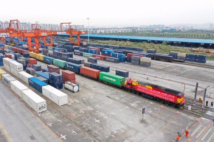 Guizhou launches direct China-Europe freight train service