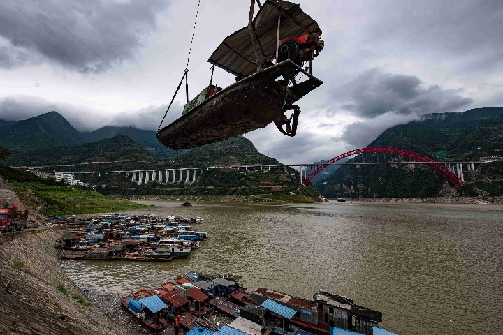Fishing ban to restore Yangtze River