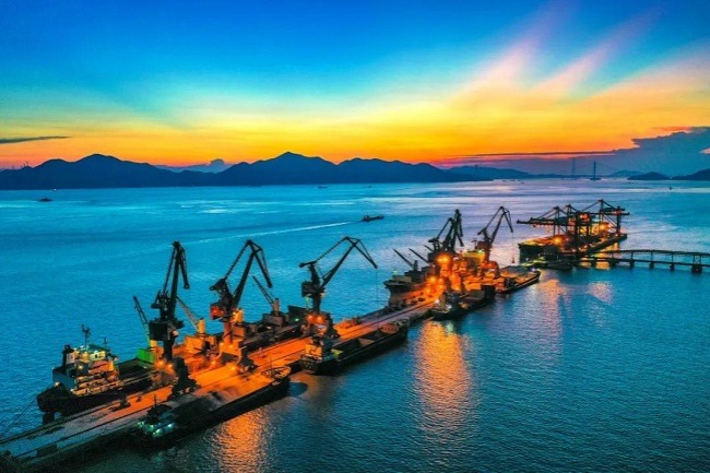 Zhoushan Port sees 7.16% rise in cargo throughput