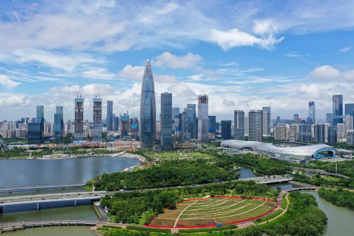 Forum in Shenzhen attracts tech giants
