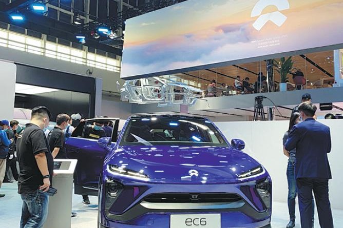 China's NEV industry on fast track