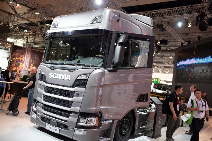 Truck makers turn to growing China market