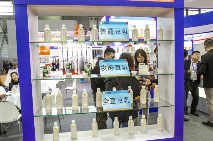 Plant-based milk spawns niche market in China