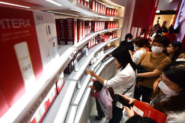 Hainan policies brighten duty-free group's prospects