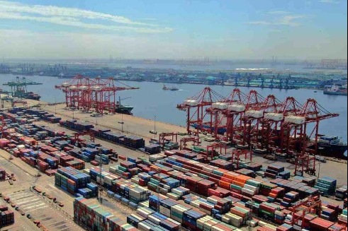China's Tianjin foreign trade up 12.1% in October
