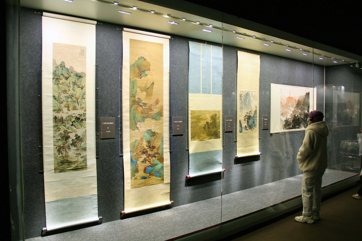Nanjing Museum draws visitors in 2021 New Year holidays | govt ...