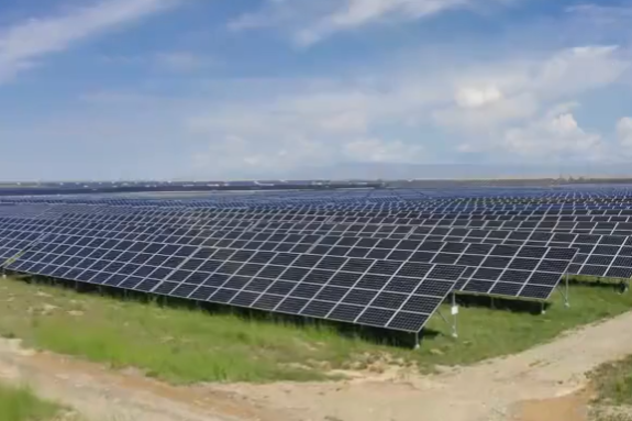SPIC makes full use of solar power in Qinghai