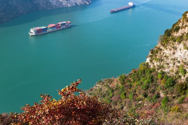 Environment of Yangtze changes course for better