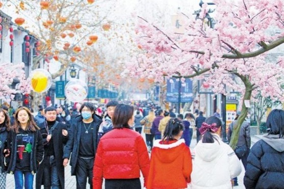 Wuxi's consumption booms during Spring Festival holiday