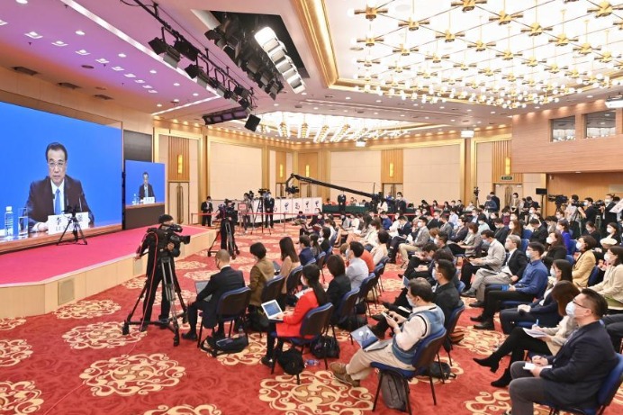 Li reiterates more support for businesses