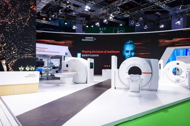 Siemens exec praises innovation, progress in five-year plan