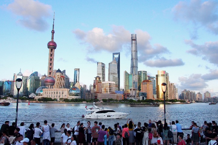 Shanghai aims to double tourism revenue