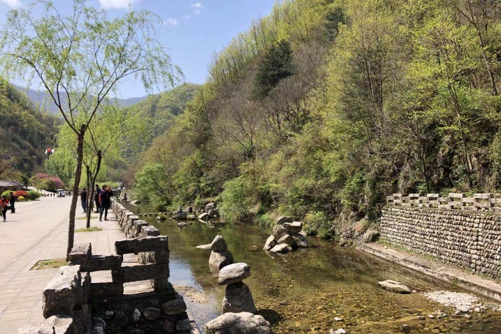 Shaanxi county uses tourism to boost poverty alleviation