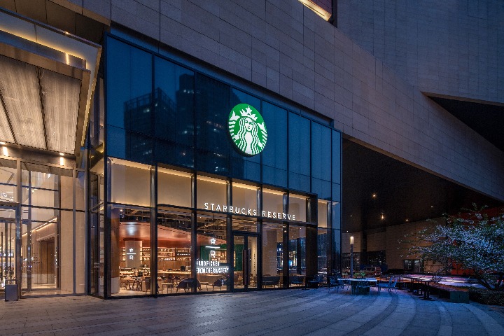 Starbucks opens 5,000th store on Chinese mainland